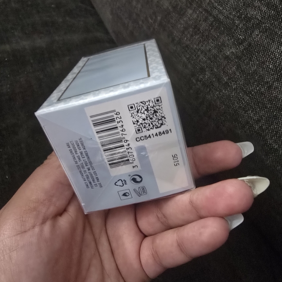 Marc Jacobs Daisy Dream Eau de Toilette 30ml - Picture 3 of 6